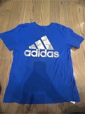 Adidas Boys Blue T-Shirt Size S (8) Athletic Casual School Tee